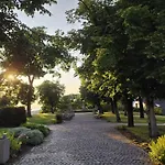 By Interhome 公寓 蒂豪尼