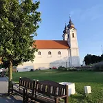 By Interhome 公寓 *