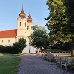 By Interhome * 蒂豪尼